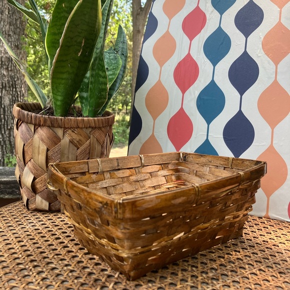 Charming Brown Rectangular Rustic Woven Basket - Picture 2 of 9